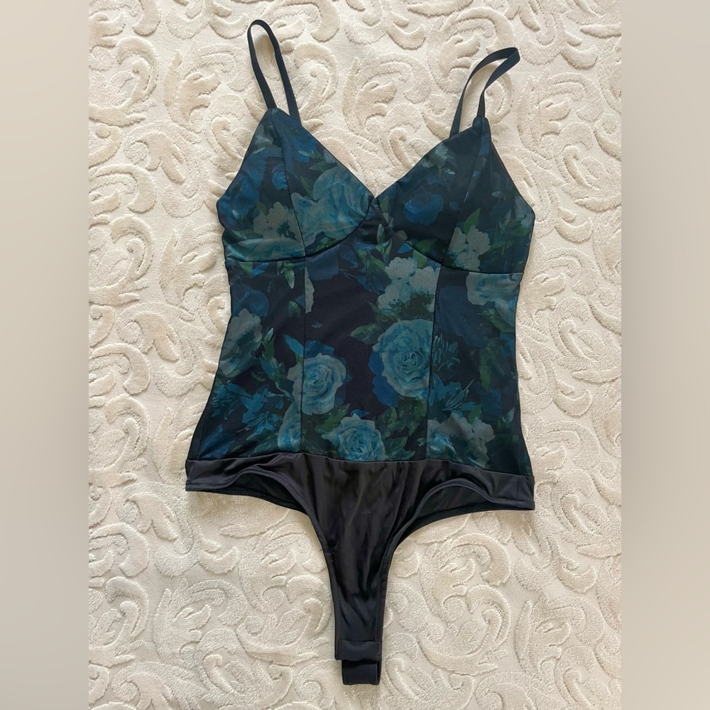 Bodysuit G by Guess, S